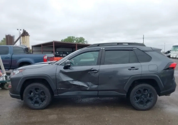 Toyota RAV4 cena 77000 przebieg: 97766, rok produkcji 2020 z Łask małe 121